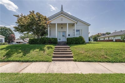 /international/us/820-n-5th-fort-smith-ar-110101179219/
