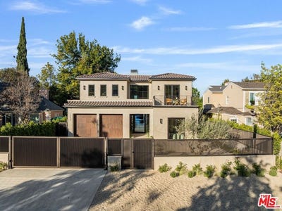 /international/us/14273-greenleaf-st-sherman-oaks-ca-110108964417/