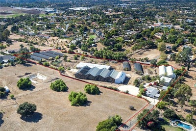 /international/us/1881-fuerte-street-fallbrook-ca-110095960383/