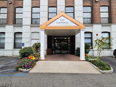 /international/us/76-18-69th-place-glendale-ny-110103051453/