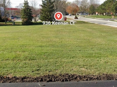 /international/us/936-keenan-court-beecher-il-110108496357/
