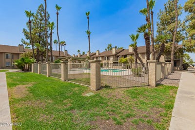 /international/us/5236-w-peoria-avenue-glendale-az-110100968646/