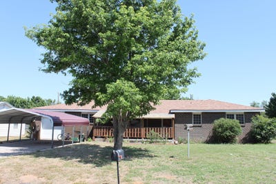 /international/us/2910-essex-woodward-ok-110108472496/