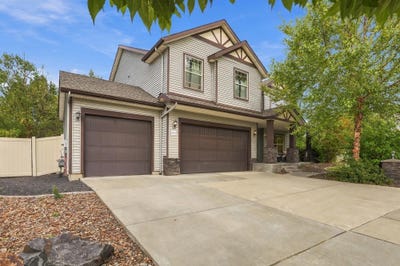 /international/us/19019-e-15th-ave-greenacres-wa-110120093161/