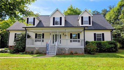 /international/us/1096-tuttle-road-rural-hall-nc-110110097992/