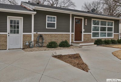 /international/us/1069-clay-street-tecumseh-ne-110106260543/