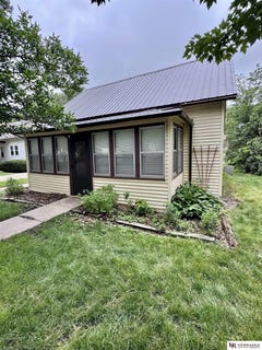 /international/us/420-n-madison-street-brainard-ne-110108961241/