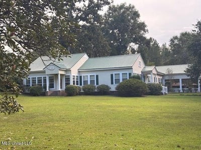/international/us/1146-union-church-road-magnolia-ms-110103657232/