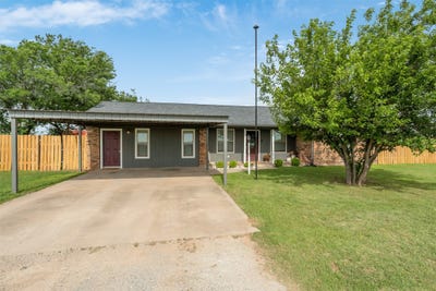 /international/us/717-n-west-avenue-holliday-tx-110109084869/