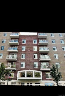 /international/us/65-38-austin-street-rego-park-ny-110110270473/