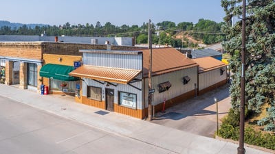 /international/us/112-n-chicago-street-hot-springs-sd-110107611545/