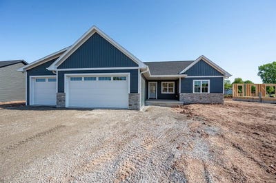 /international/us/2875-stelor-drive-green-bay-wi-110108503742/