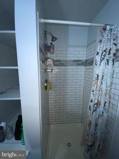 /international/us/236-cedar-avenue-colonial-beach-va-110094884178/?lang=zh-tw