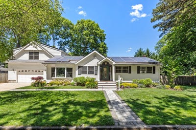 /international/us/1107-jefferson-avenue-west-islip-ny-110119685215/