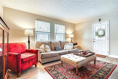 /international/us/16724-upper-5th-street-n-lakeland-mn-110107626850/