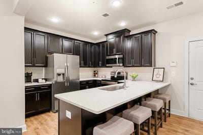 /international/us/10312-ratcliffe-trail-manassas-va-110106527126/