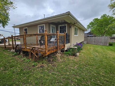 /international/us/304-1st-axtell-ks-110100745926/