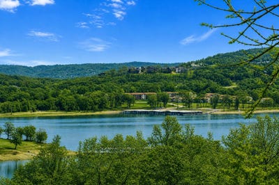 /international/us/4-n-wilderness-trail-kimberling-city-mo-110108227884/