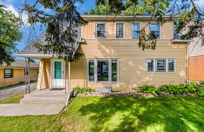 /international/us/4517-s-kansas-ave-saint-francis-wi-110110188092/