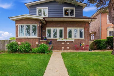 /international/us/6710-riverside-drive-berwyn-il-110108391436/