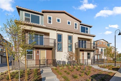 /international/us/234-siena-lake-forest-ca-110108494772/