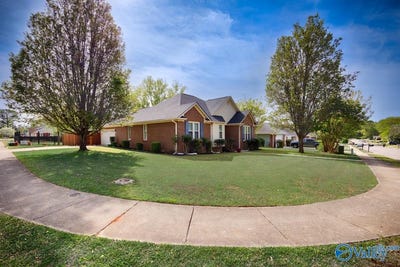 /international/us/180-jarrett-lane-madison-al-110108712250/