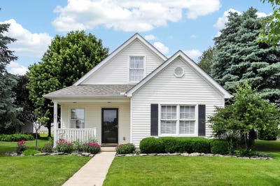 /international/us/24-bloomfield-hills-drive-ashville-oh-110108478745/