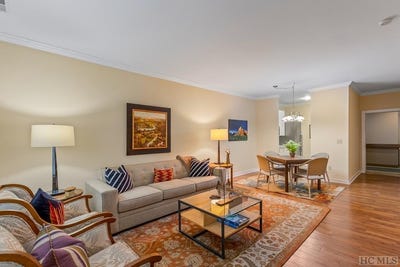/international/us/84-clubhouse-trail-highlands-nc-110093528332/