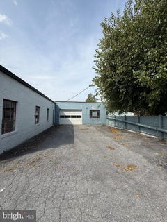 /international/us/622-n-market-street-frederick-md-110102761932/