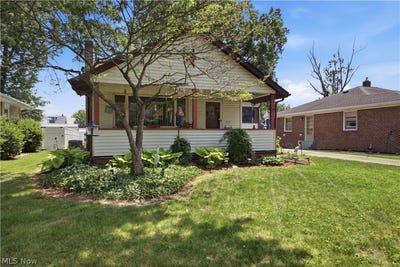 /international/us/313-s-canal-street-newton-falls-oh-110109218096/