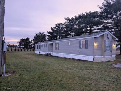 /international/us/9623-yoder-road-sterling-oh-110104551167/