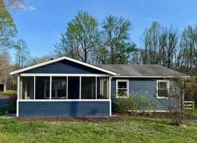 /international/us/400-n-powells-island-road-arrington-va-110106761385/