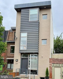 /international/us/2107-bainbridge-street-philadelphia-pa-110101372876/?lang=en