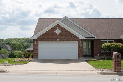 /international/us/4947-s-point-road-washington-mo-110107552194/