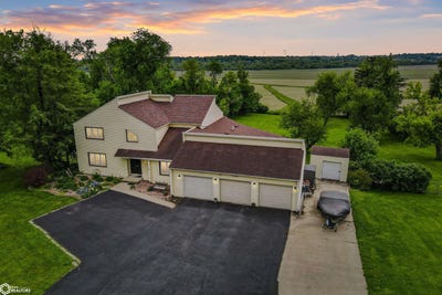 /international/us/2508-w-lincoln-way-marshalltown-ia-110100265160/
