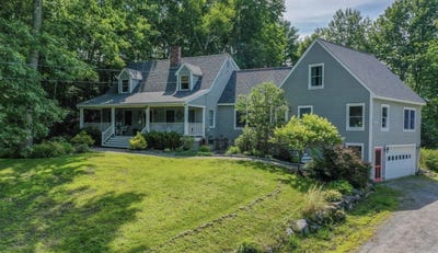 /international/us/5-pemberly-drive-drive-windham-me-110101025076/