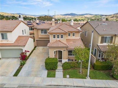 /international/us/28940-mirada-circulo-valencia-ca-110107351749/