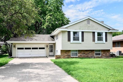 /international/us/1775-gilmore-avenue-winona-mn-110109144210/