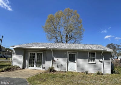 /international/us/598-wakefield-drive-colonial-beach-va-110107826810/