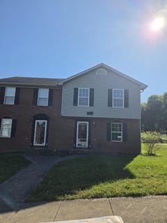 /international/us/125-woods-trail-richmond-ky-110108490799/