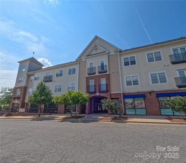 /international/us/1410-4th-street-drive-nw-hickory-nc-110100347112/