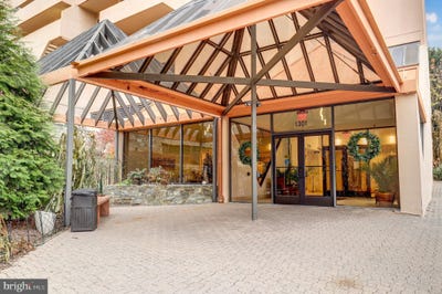 /international/us/1301-n-courthouse-road-arlington-va-110101199901/