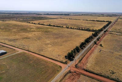 /international/us/county-road-101-n-vernon-northside-tx-110120408280/