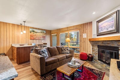 /international/us/19717-sw-mount-bachelor-drive-bend-or-110120486566/