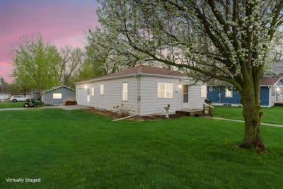 /international/us/840-c-avenue-nevada-ia-110107634694/