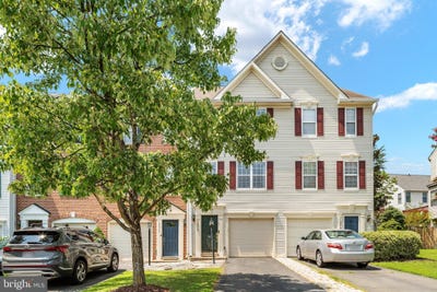 /international/us/13515-colesmire-gate-way-bristow-va-110109786834/