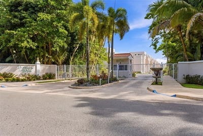 /international/us/pr-968-camino-las-picuas-rio-grande-pr-110107699504/