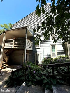 /international/us/7805-willow-point-drive-falls-church-va-110109137320/