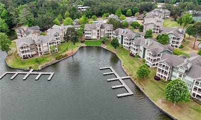 /international/us/117-s-bay-road-eatonton-ga-110107845777/