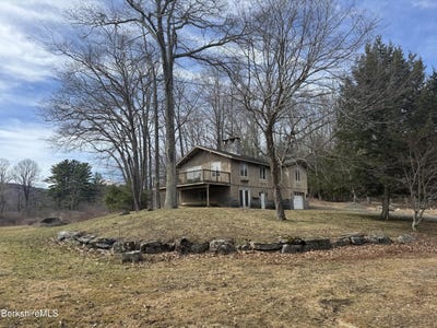 /international/us/44-c-mt-washington-rd-egremont-ma-110104268729/